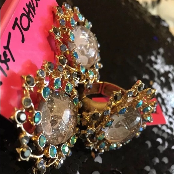 Betsey Johnson Jewelry - Betsey Johnson Stargazer Lucite Earrings & Ring